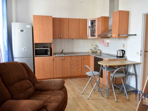 Jaroměř - Podnájem bytu 2+kk 34  m² foto 1