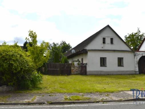 Jaroměř - Starý Ples - Rodinný dům s pozemkem 2 375  m² foto 1