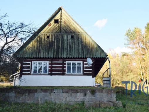 Mostek - Starší chalupa u lesa na Souvrati s velkým pozemkem foto 1