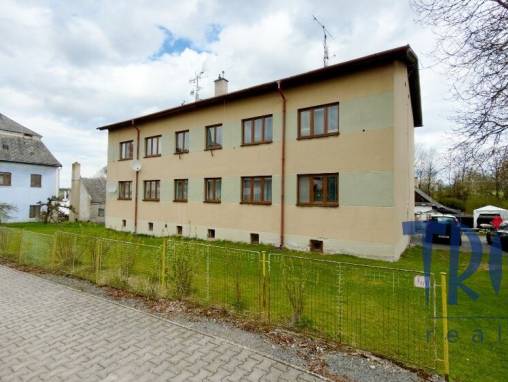 Banín - Prodej pěkného bytu 3+kk foto 1