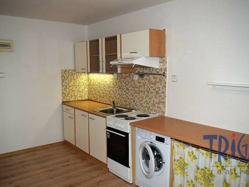 Dvůr Králové nad Labem - pronájem bytu 2+kk foto 1