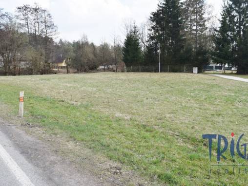 Nemojov - Pěkný stavební pozemek foto 1