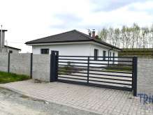 Jaroměř - Prodej rodinného domu 4+kk, s pozemkem 876  m² foto 2