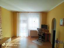 Jaroměř - Byt 3+1 v osobním vlastnictví se zasklenou lodžií, balkónem a komorou foto 2