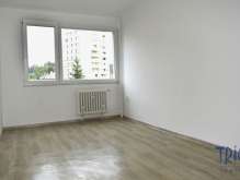 Náchod - Prodej bytu 3+1 se zasklenou lodžií foto 2