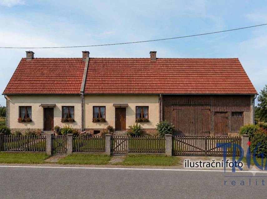 Velká Jesenice  - Rodinný dům se stodolou
