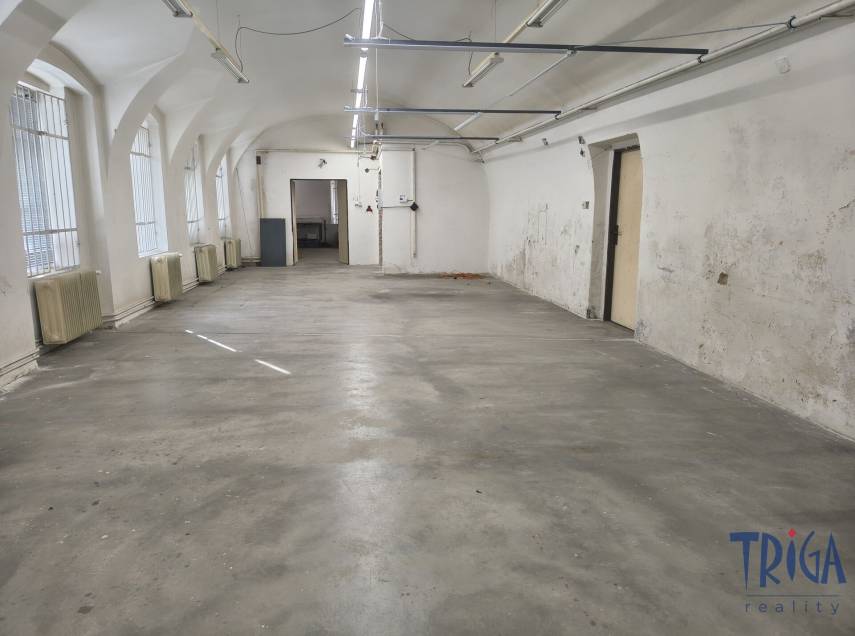 Jaroměř - Josefov: Pronájem nebytových prostor 234 m²