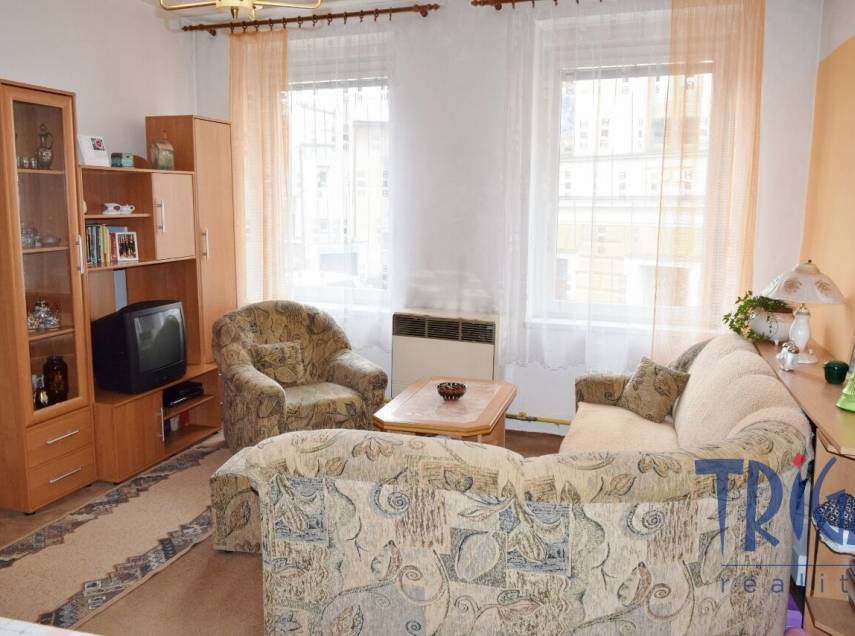 Dvůr Králové n. L. - Prodej bytu 3+1 v centru města