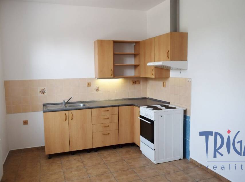Dvůr Králové nad Labem - Pronájem zděného bytu 2+kk
