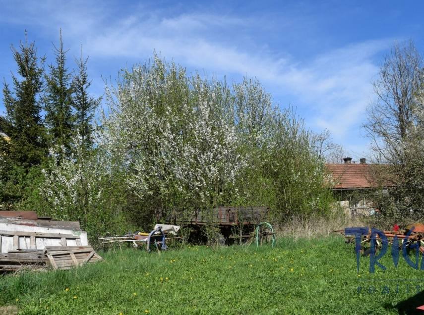 Jičín - Pozemek s možností výstavby v obci Hubálov u Jičína