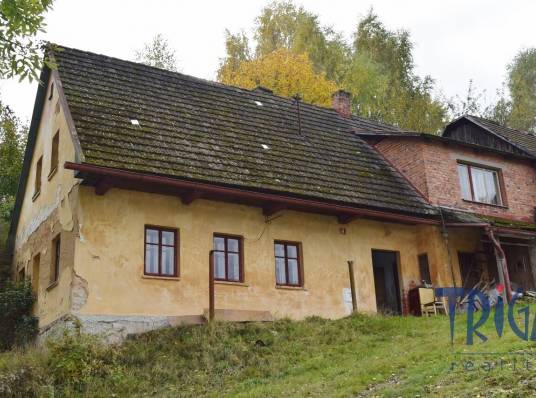 Libňatov - Rodinný dům s výhledem do kraje