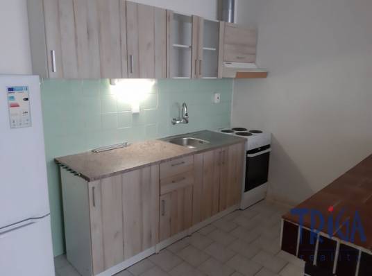 Dvůr Králové nad Labem - Dlouhodobý pronájem bytu 1+kk