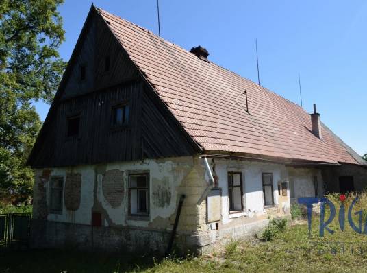 Vlčkovice v Podkrkonoší - Starší zděný dům k rekonstrukci na slunném místě